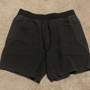 Mens Lululemon shorts- XL